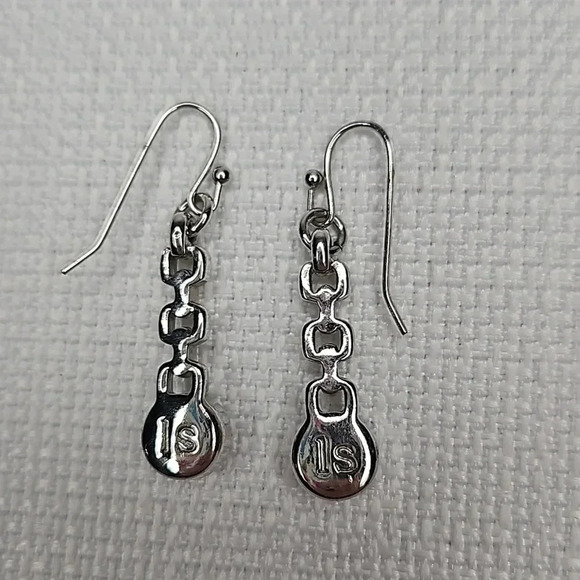 Lia Sophia Drop Sparkle Silver Chain Link Earrings - Picture 4 of 9